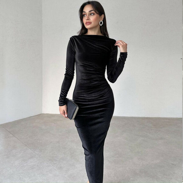 Fashion Solid Color Slim Pleated Round-neck Long-sleeved Dress - Image 4