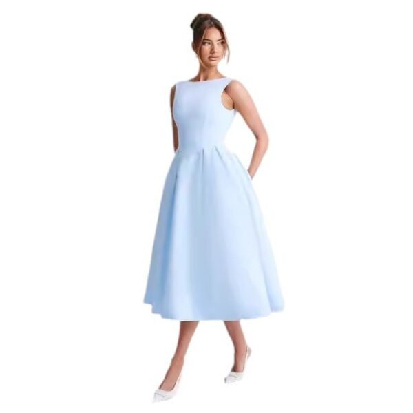 Women's Sling Long Backless Dignified Round Neck Swing Dress - Image 3